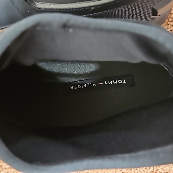 Tommy Hilfiger Candid Rain Boots! - Picture 8 of 11